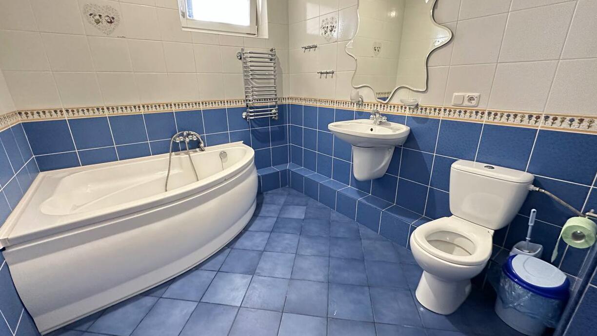 House 461 m² Minsk, Belarus