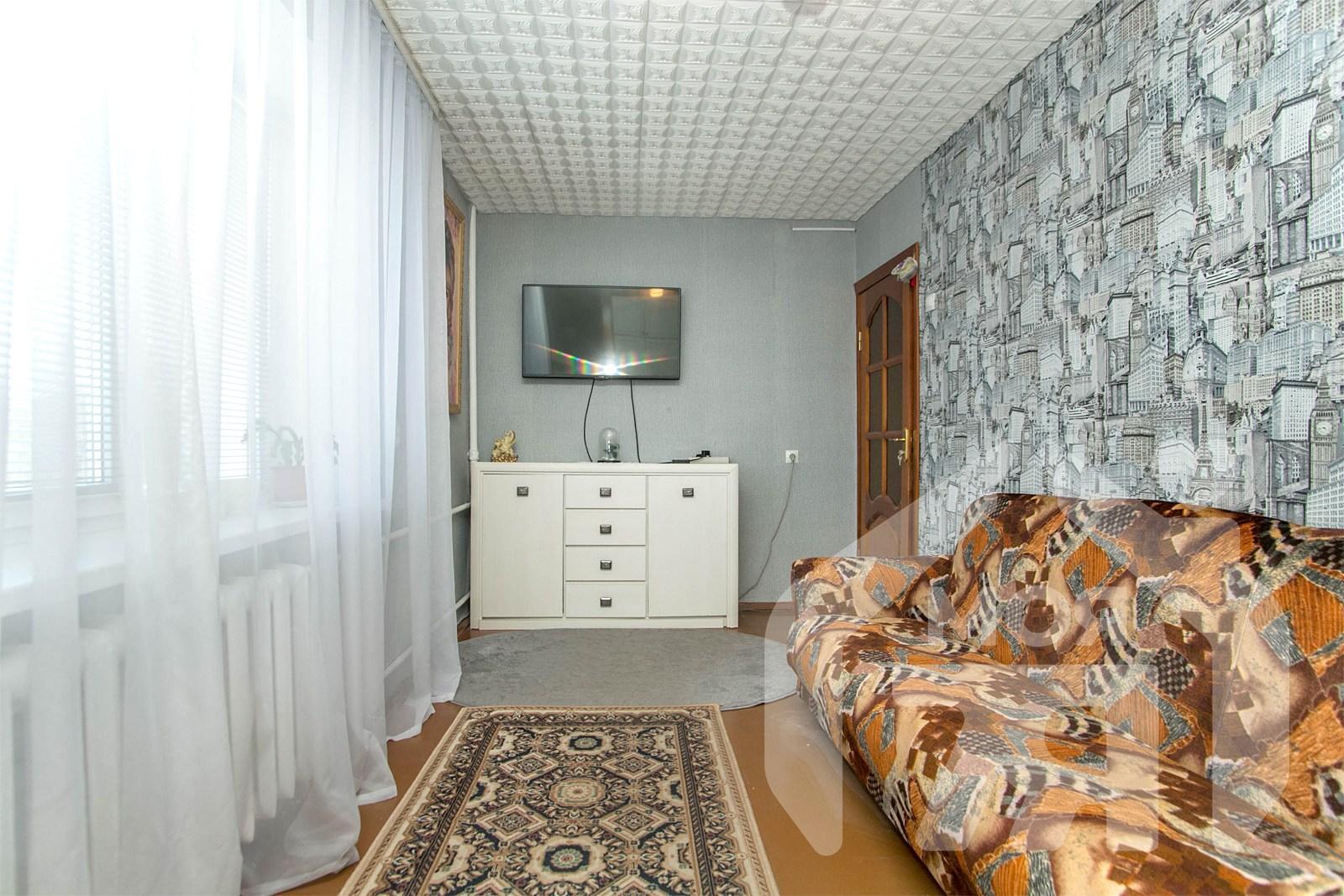 2 room apartment 42 m² Maladzyechna, Belarus