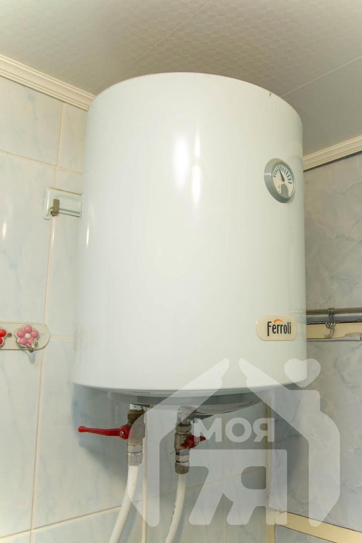 2 room apartment 42 m² Maladzyechna, Belarus