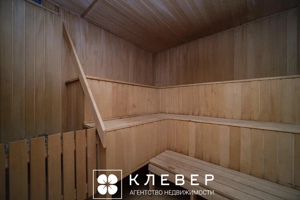  449.9м.кв. (участок 25сот.), аг. Семково (Мирная ул.)