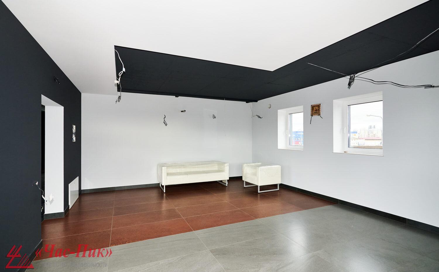 Propiedad comercial 472 m² en Minsk, Belarús