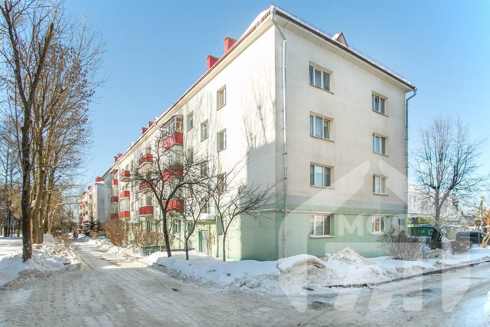 2 room apartment 42 m² Maladzyechna, Belarus