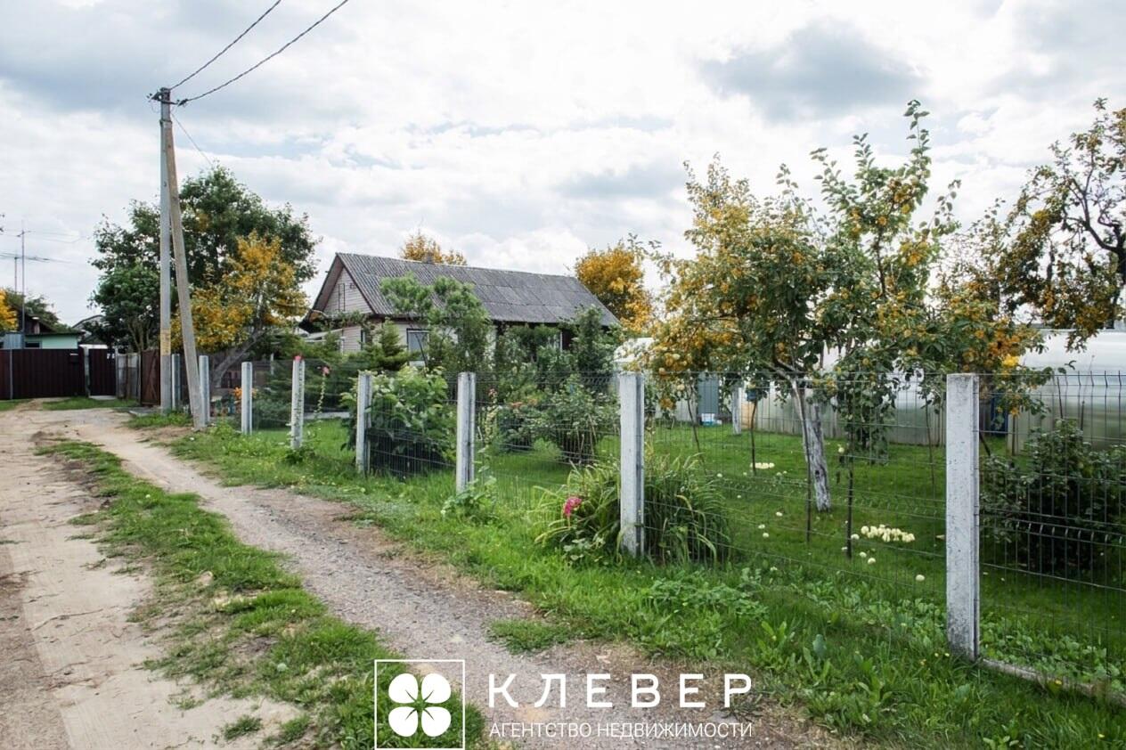  40.5м.кв. (участок 10.42сот.), д. Большой Тростенец (Школьная ул.)