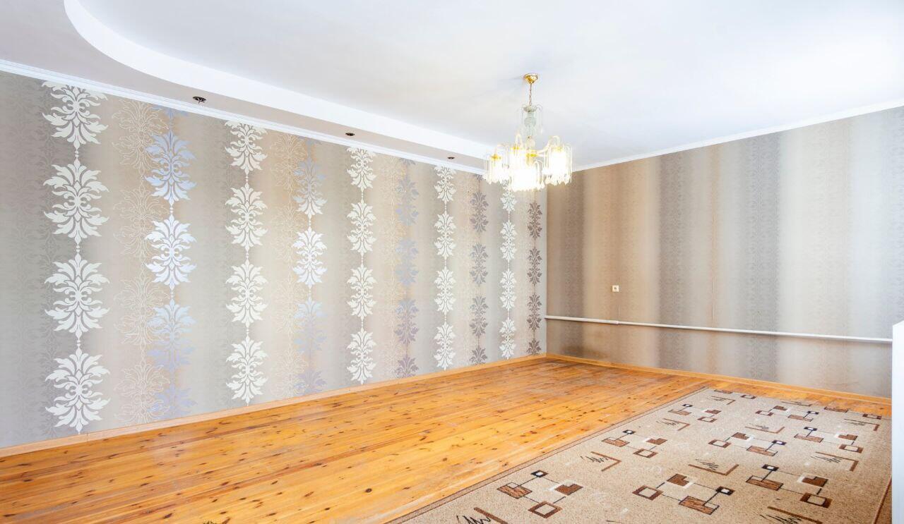 Chalet 400 m² Kalodziscanski sielski Saviet, Bélarus