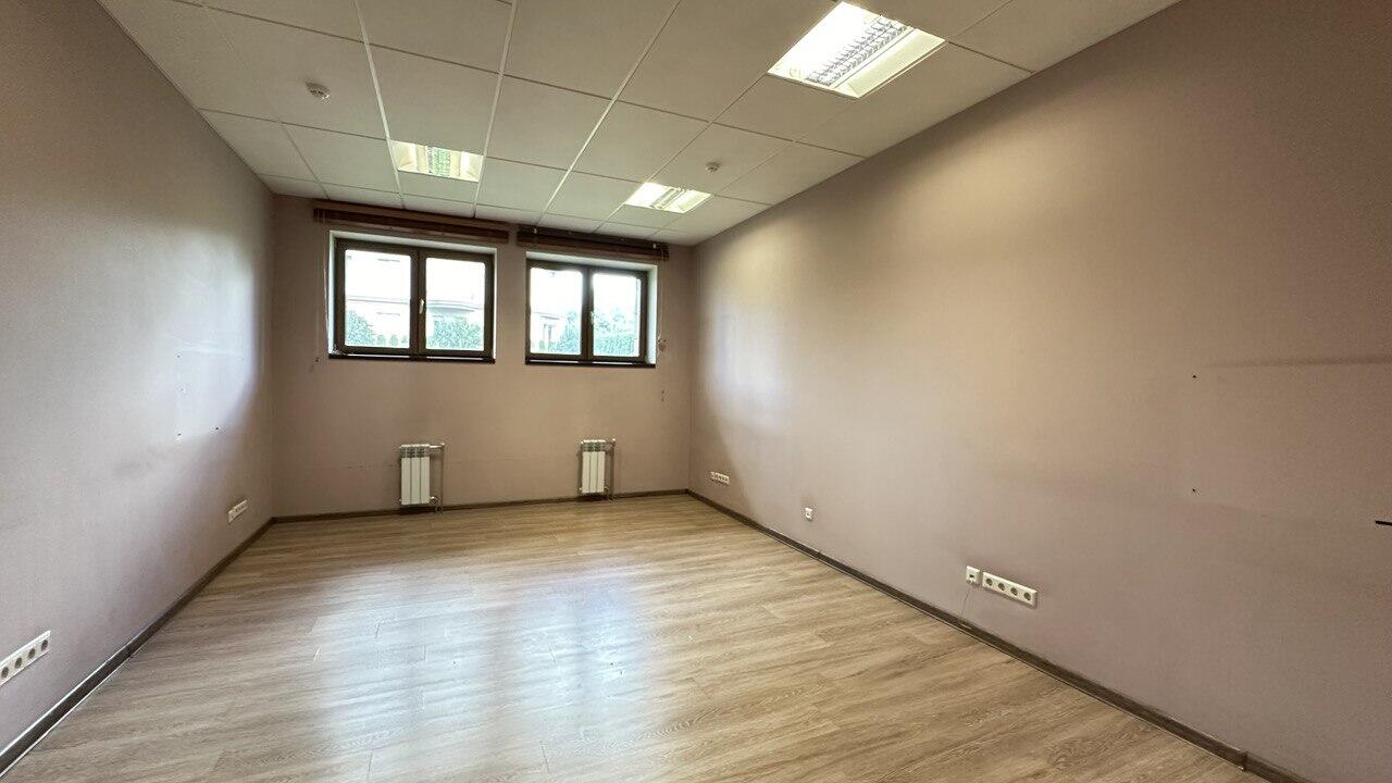Büro 197 m² in Minsk, Belarus