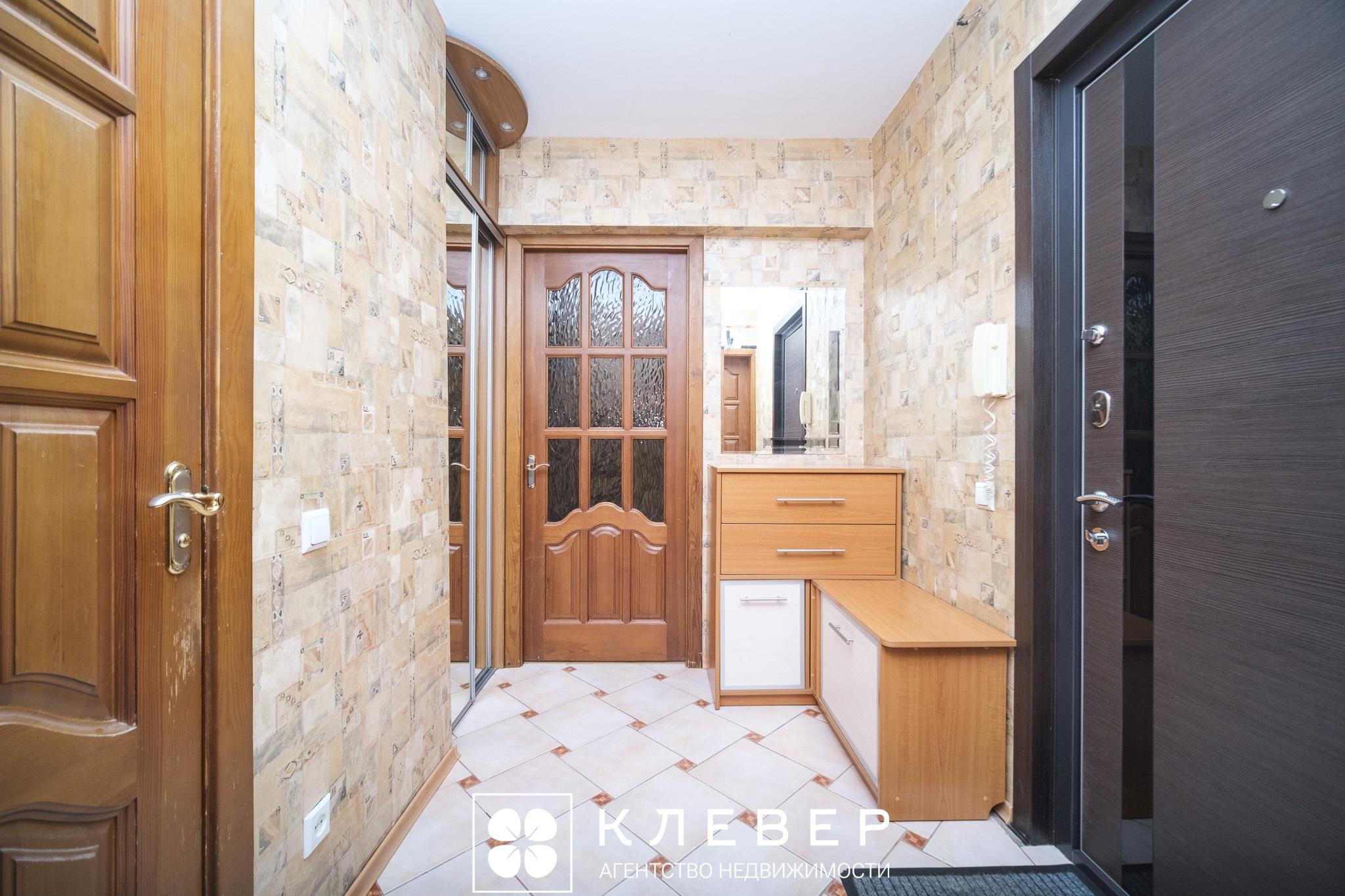  62м.кв., комнат 3, г. Минск (Берута ул., 17)