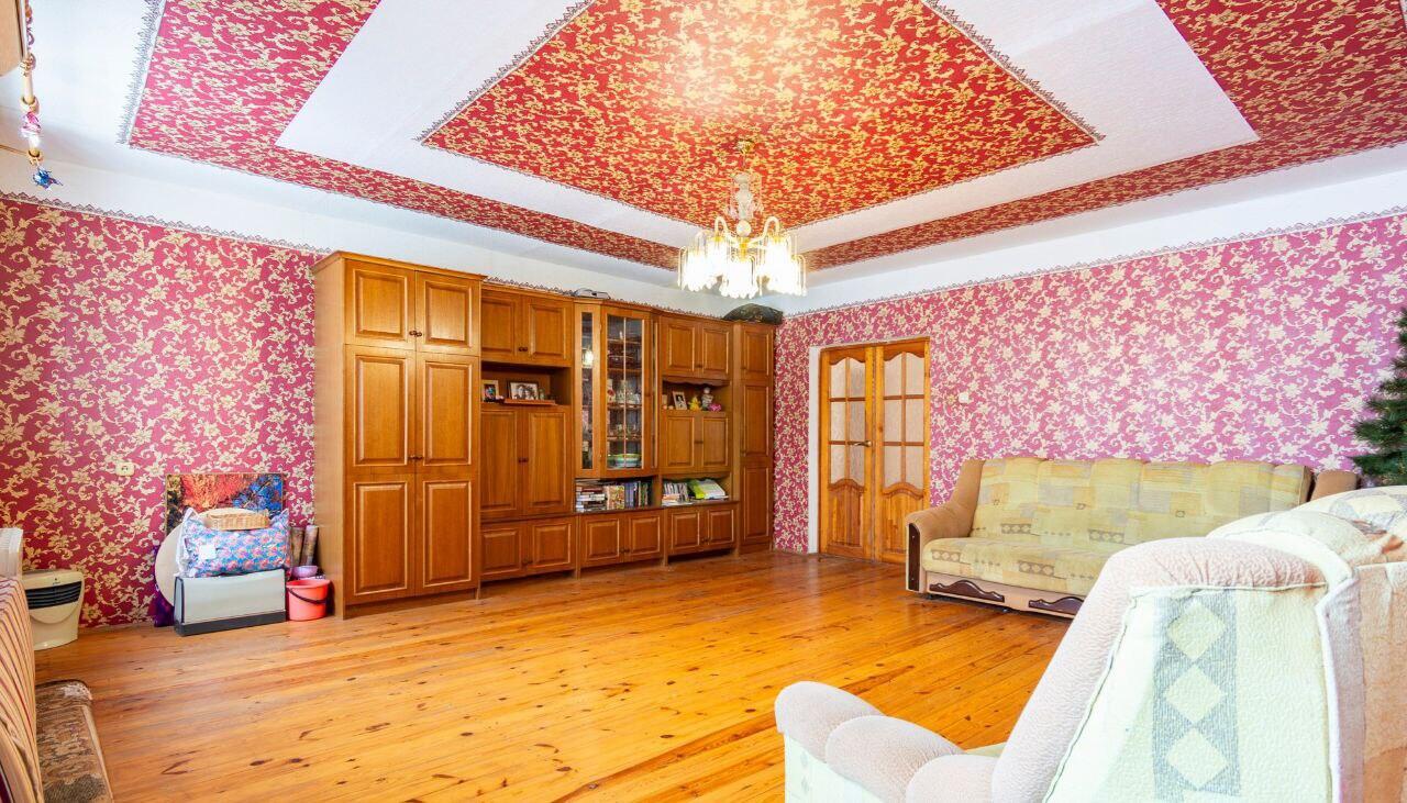 Chalet 400 m² Kalodziscanski sielski Saviet, Bélarus