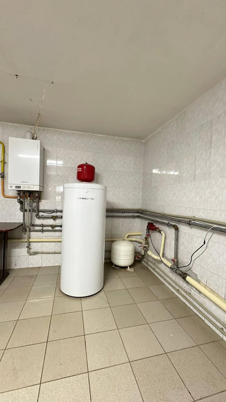 House 461 m² Minsk, Belarus