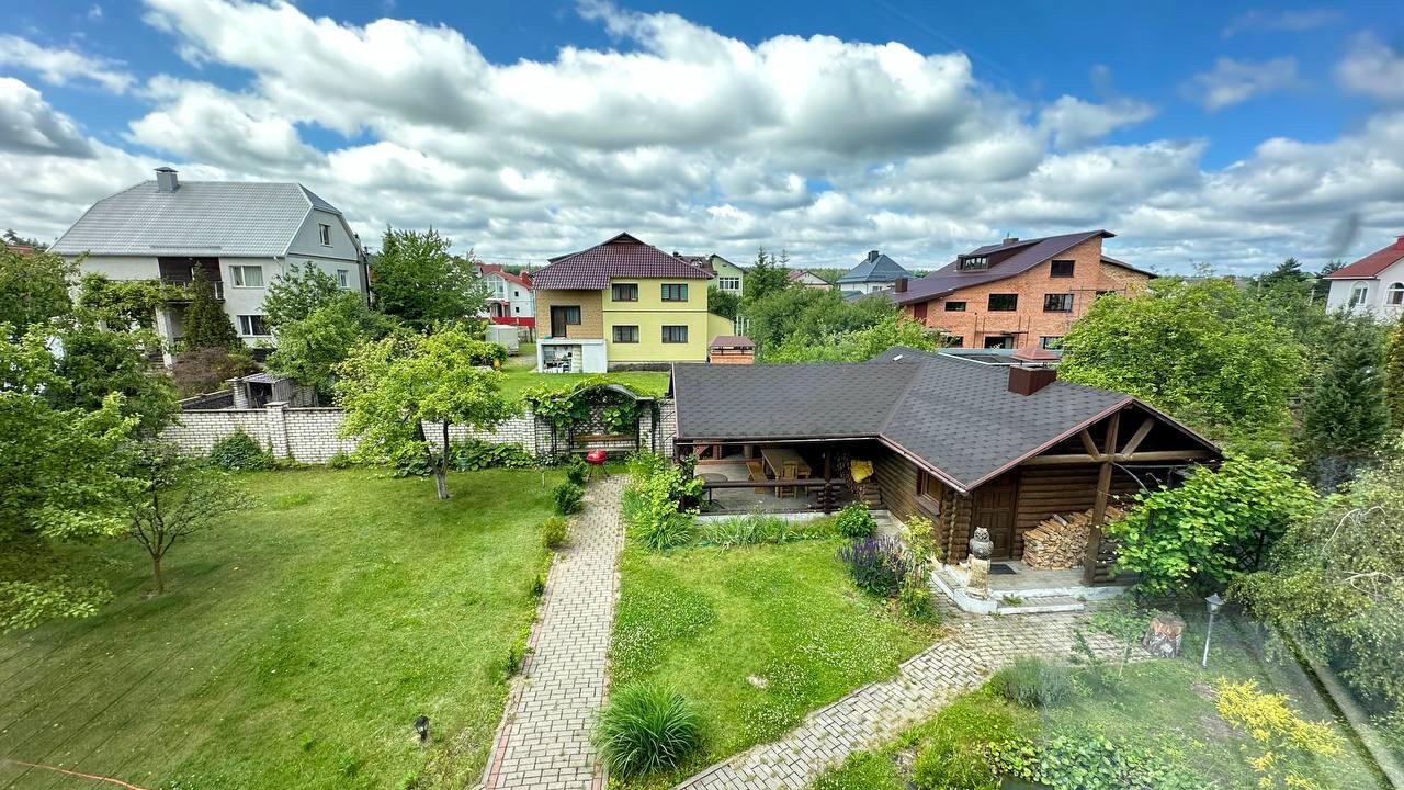 House 461 m² Minsk, Belarus