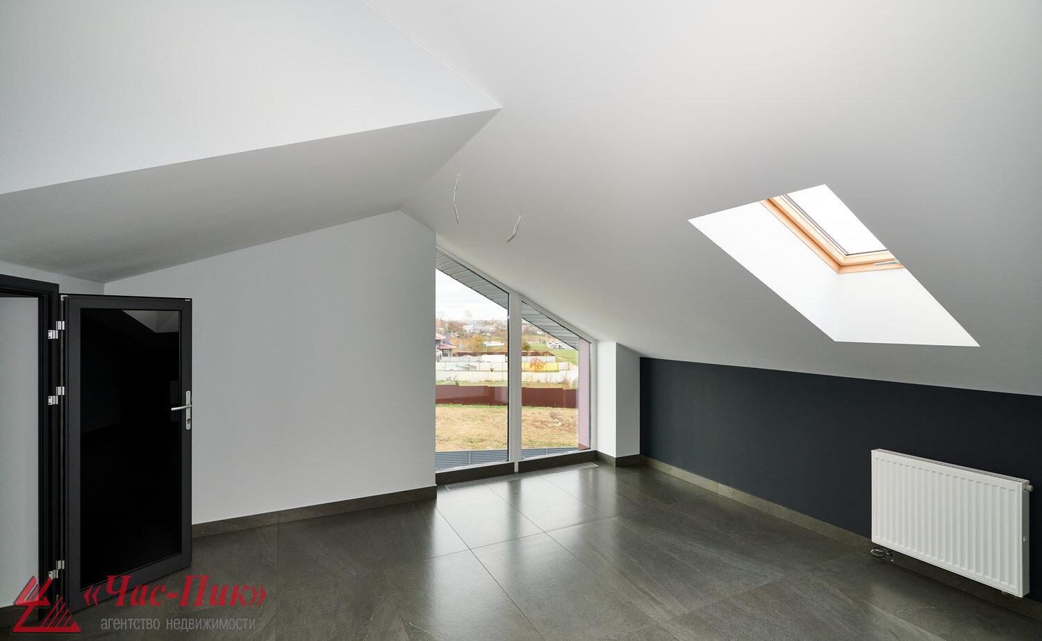 Propiedad comercial 472 m² en Minsk, Belarús