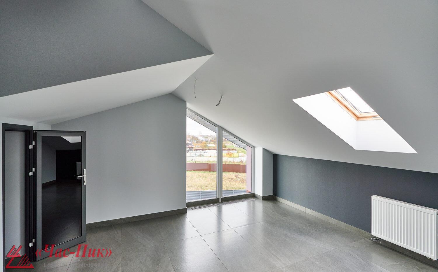 Propiedad comercial 472 m² en Minsk, Belarús