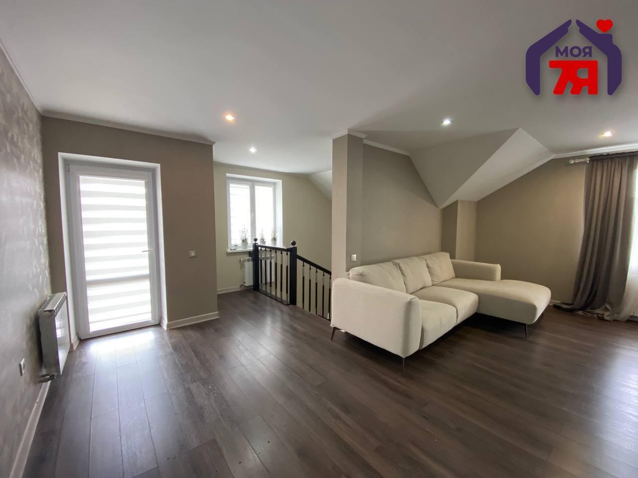 Chalet 261 m² Starobinski sielski Saviet, Bélarus