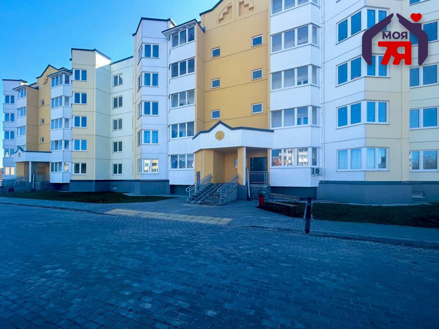 Квартира 2 комнаты 66 м² Красная Слобода, Беларусь