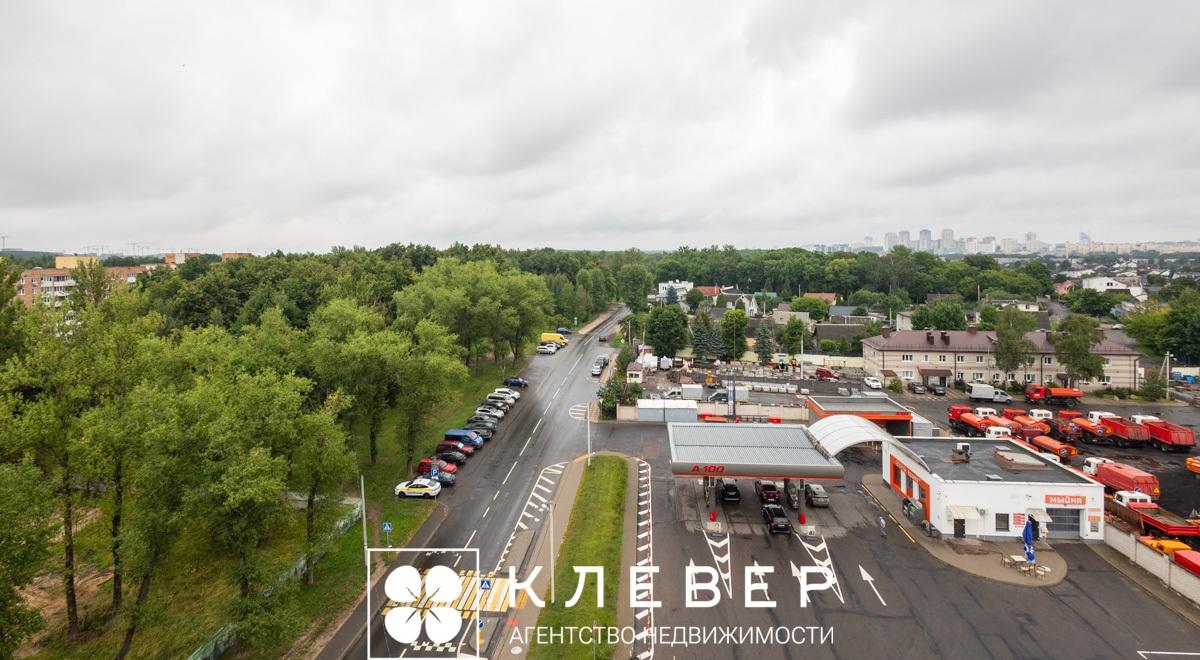  77.3м.кв., комнат 3, г. Минск (Долгиновский тракт, 44)