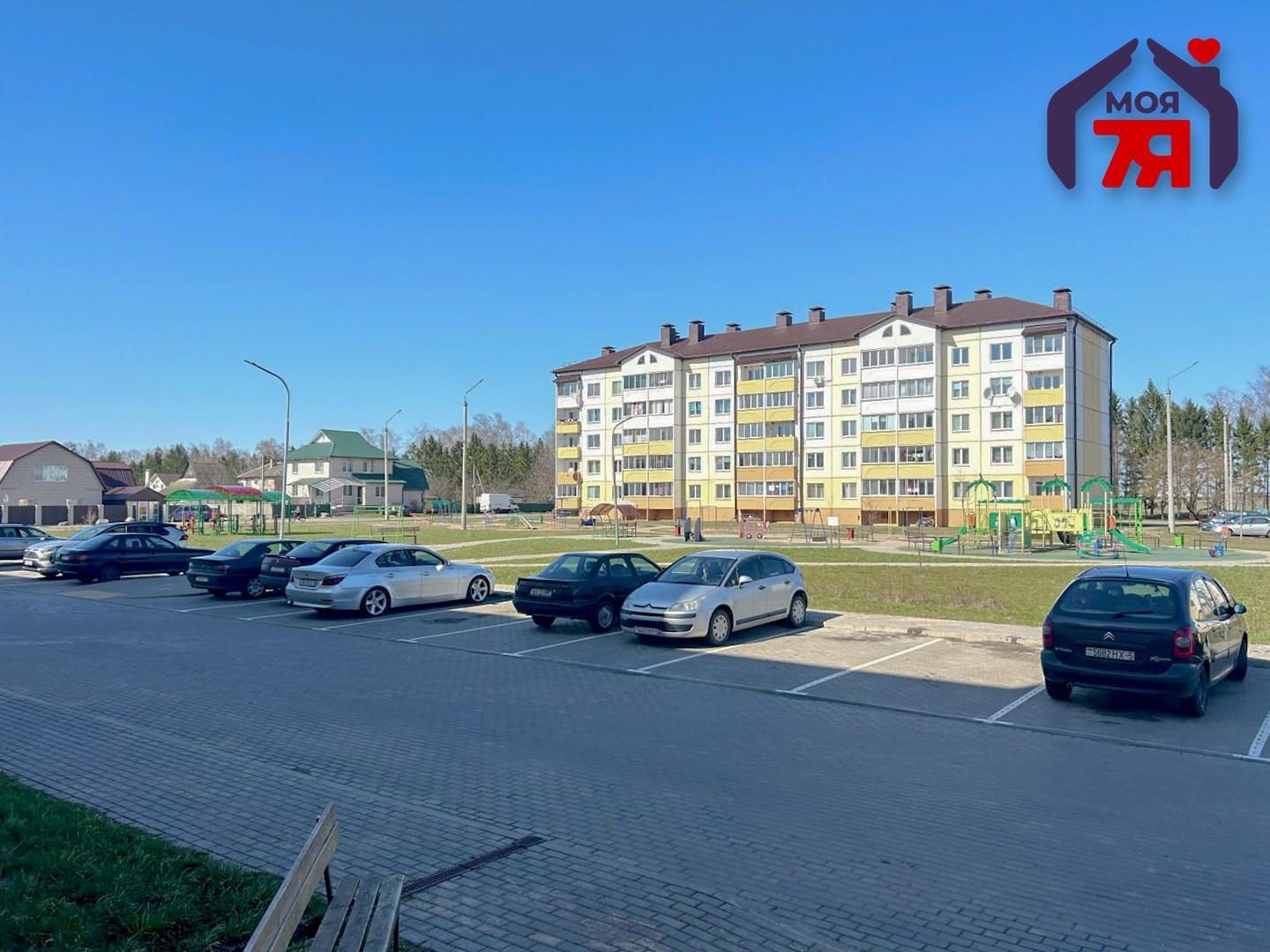 Квартира 2 комнаты 66 м² Красная Слобода, Беларусь