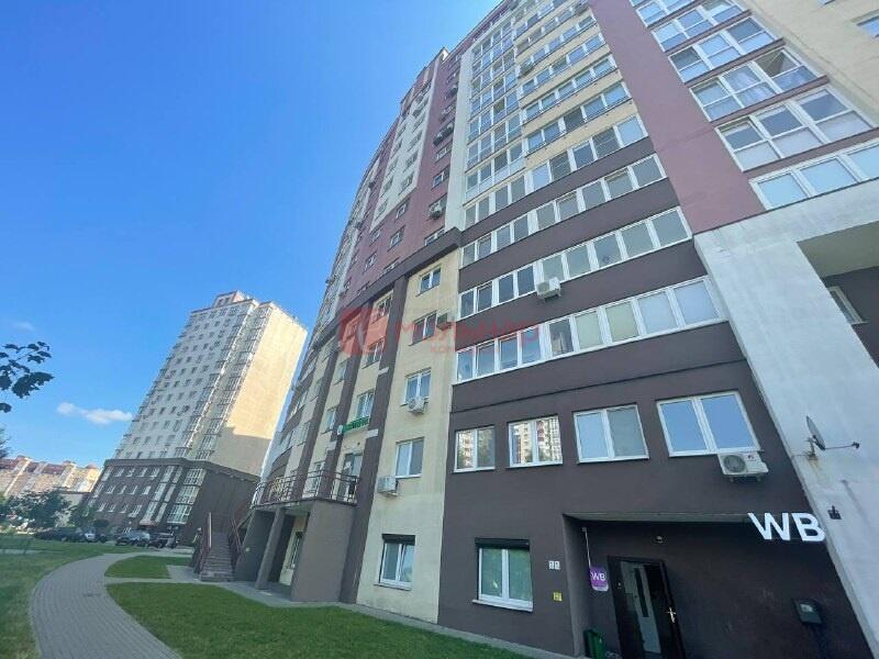 Shop 196 m² in Minsk, Belarus