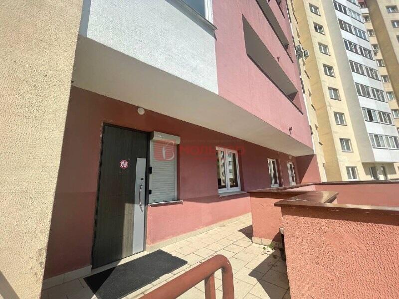 Shop 196 m² in Minsk, Belarus