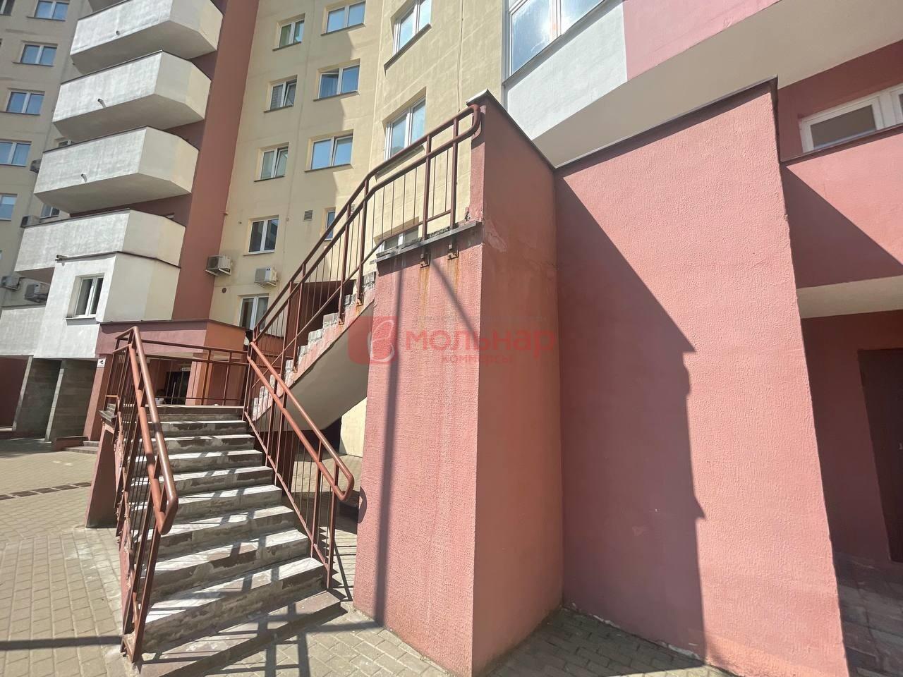 Shop 196 m² in Minsk, Belarus