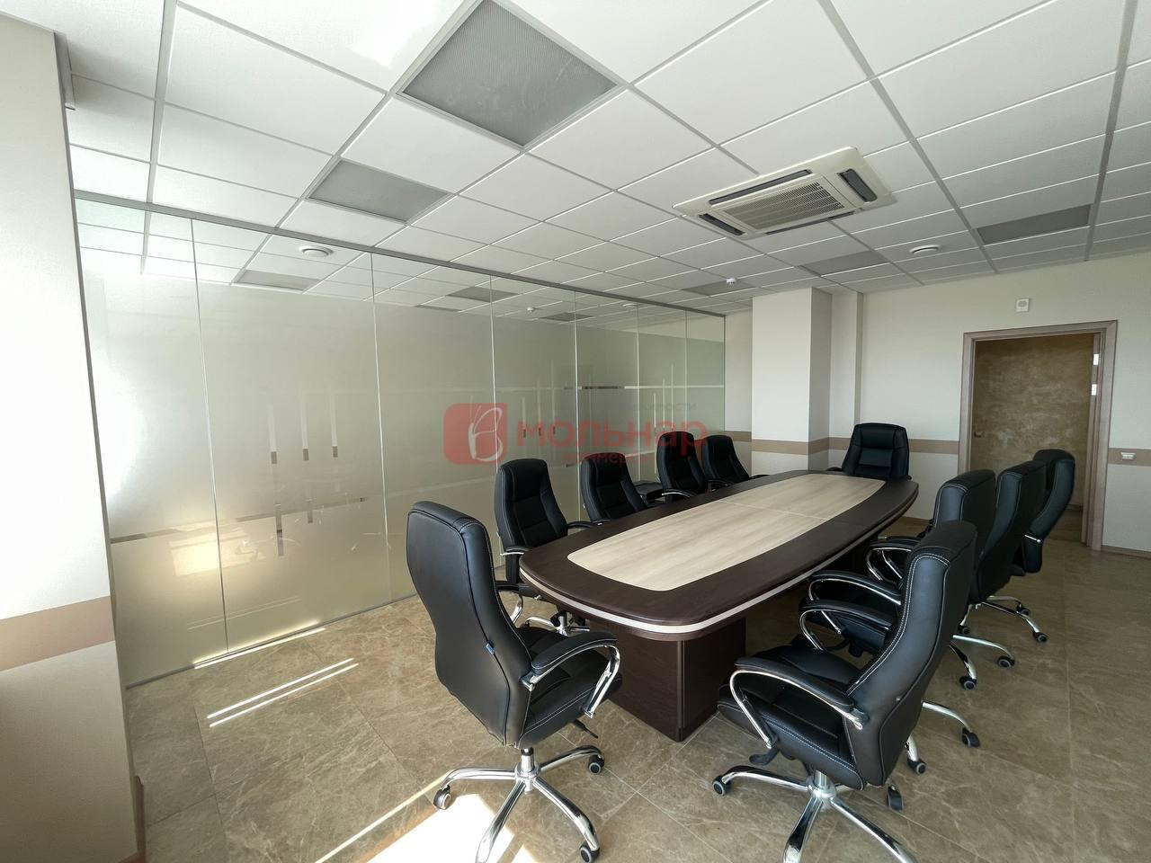 Office 100 m² in Minsk, Belarus