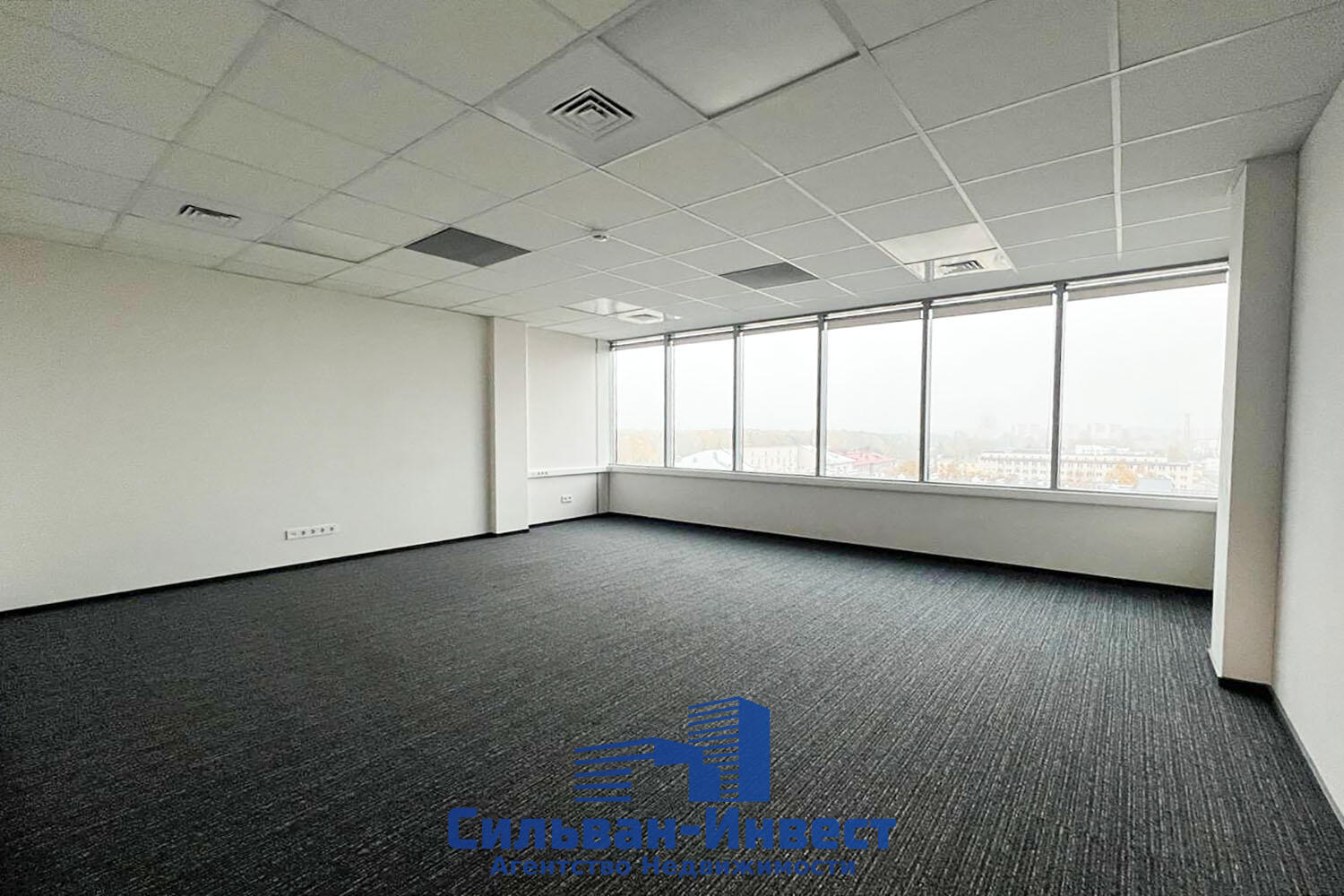 Büro 282 m² in Minsk, Belarus