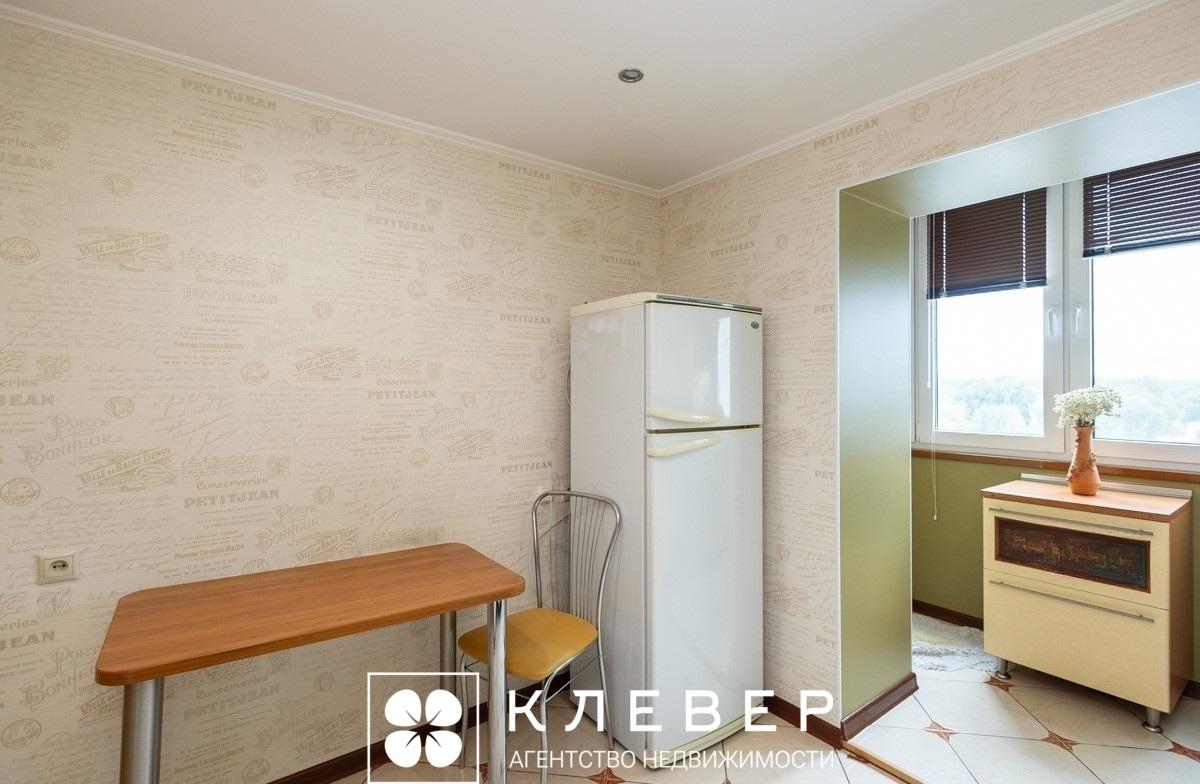  77.3м.кв., комнат 3, г. Минск (Долгиновский тракт, 44)