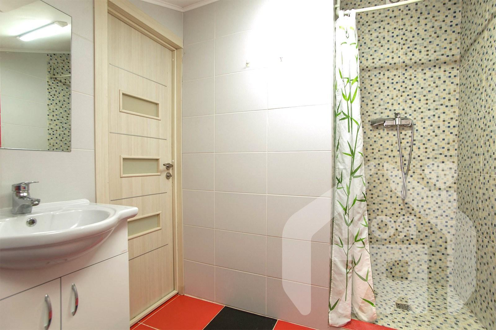 Cottage 913 m² Astravyets, Belarus