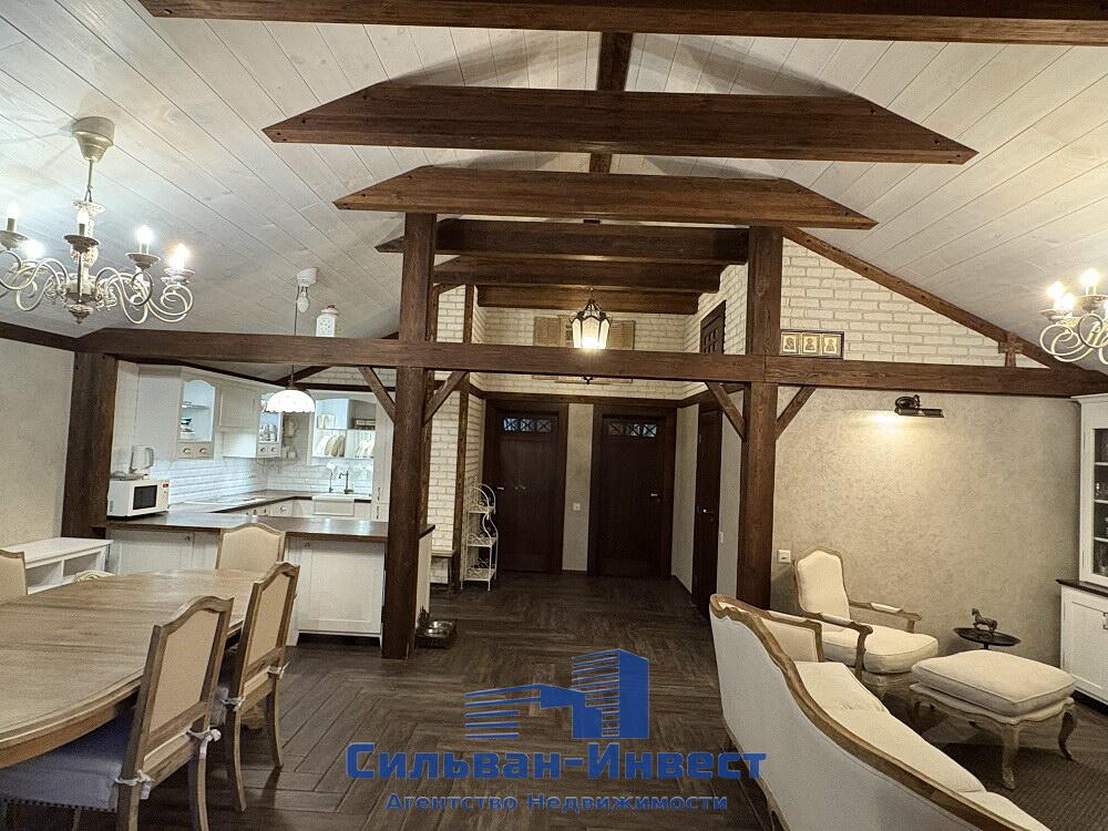 Casa de campo 501 m² Marjaliva, Belarús