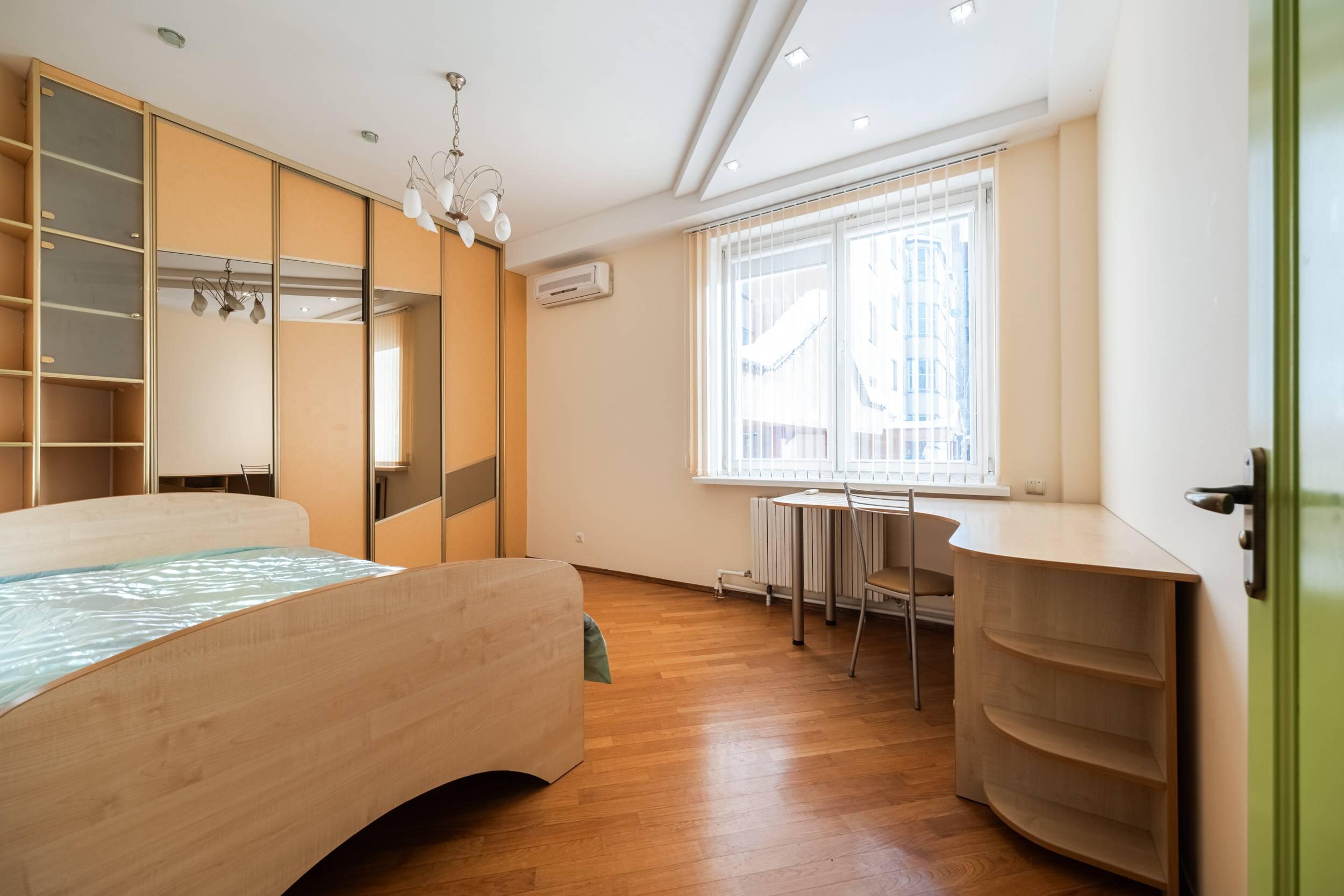 Mieszkanie 3 pokoi 137 m² Mińsk, Białoruś