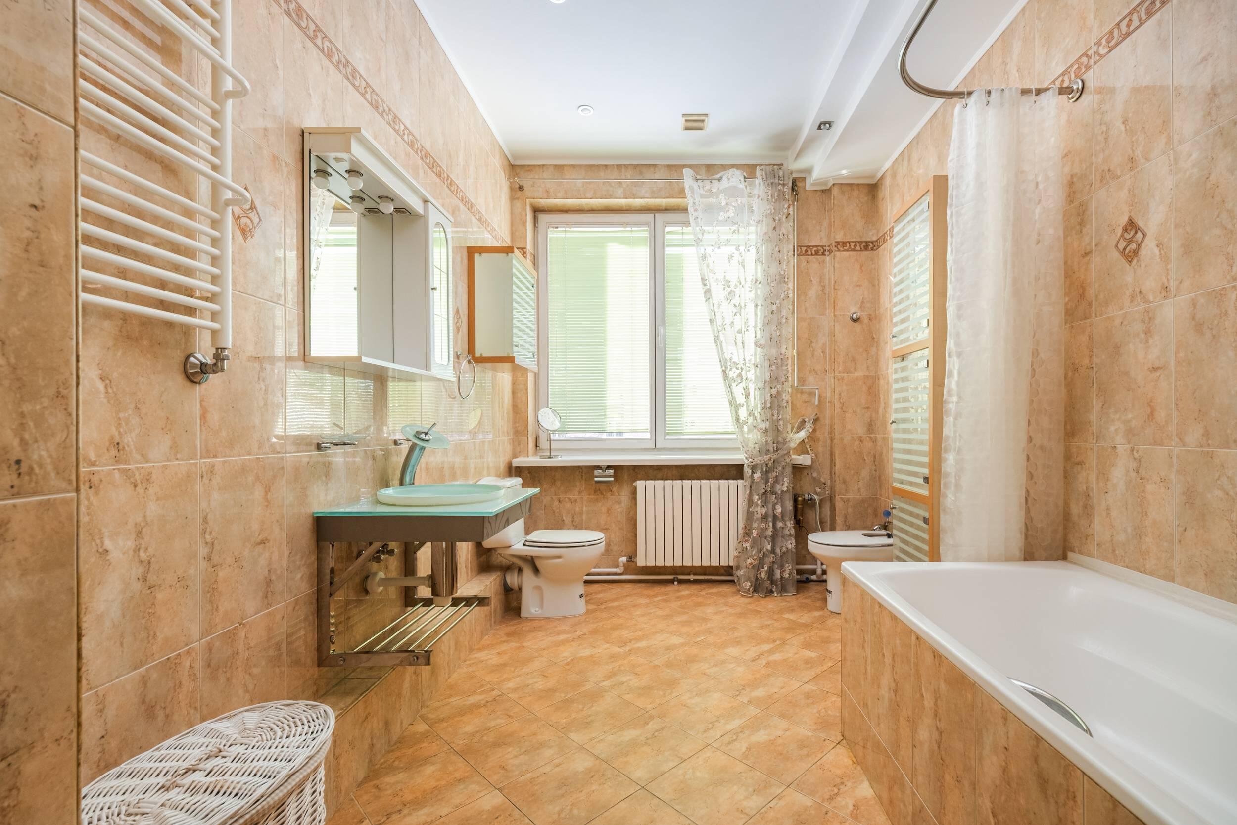 Mieszkanie 3 pokoi 137 m² Mińsk, Białoruś