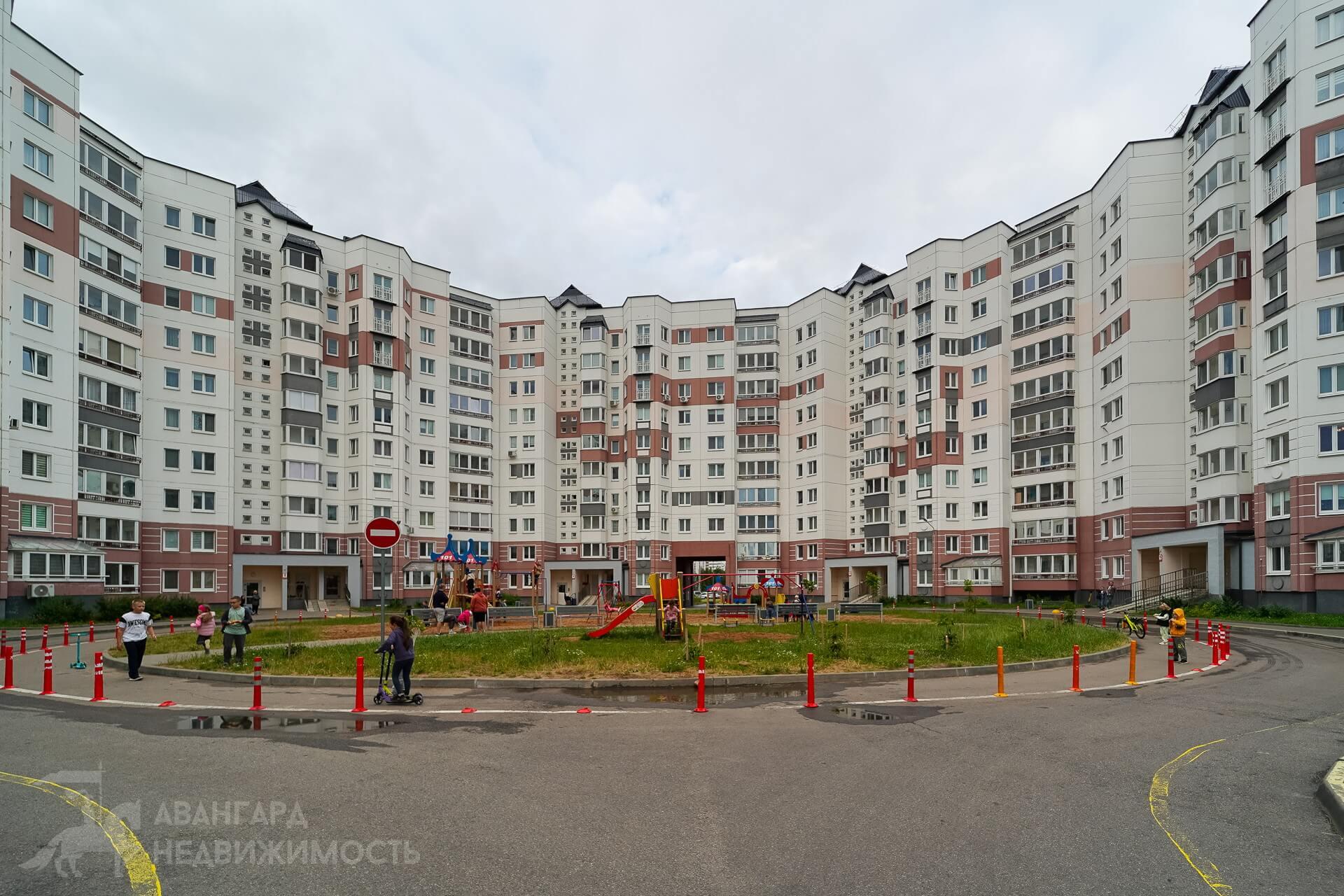 Mieszkanie 3 pokoi 92 m² Mińsk, Białoruś