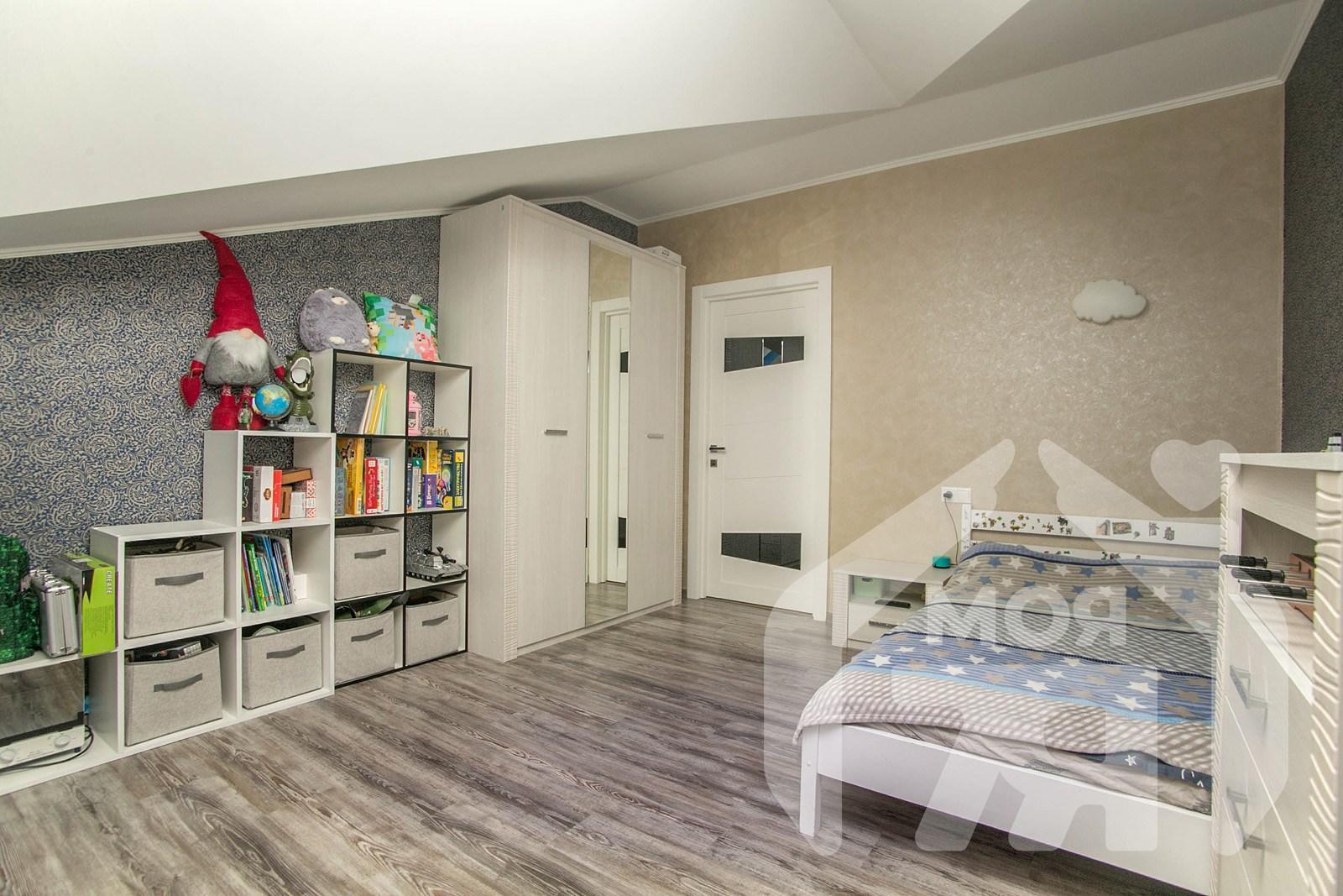 Cottage 913 m² Astravyets, Belarus