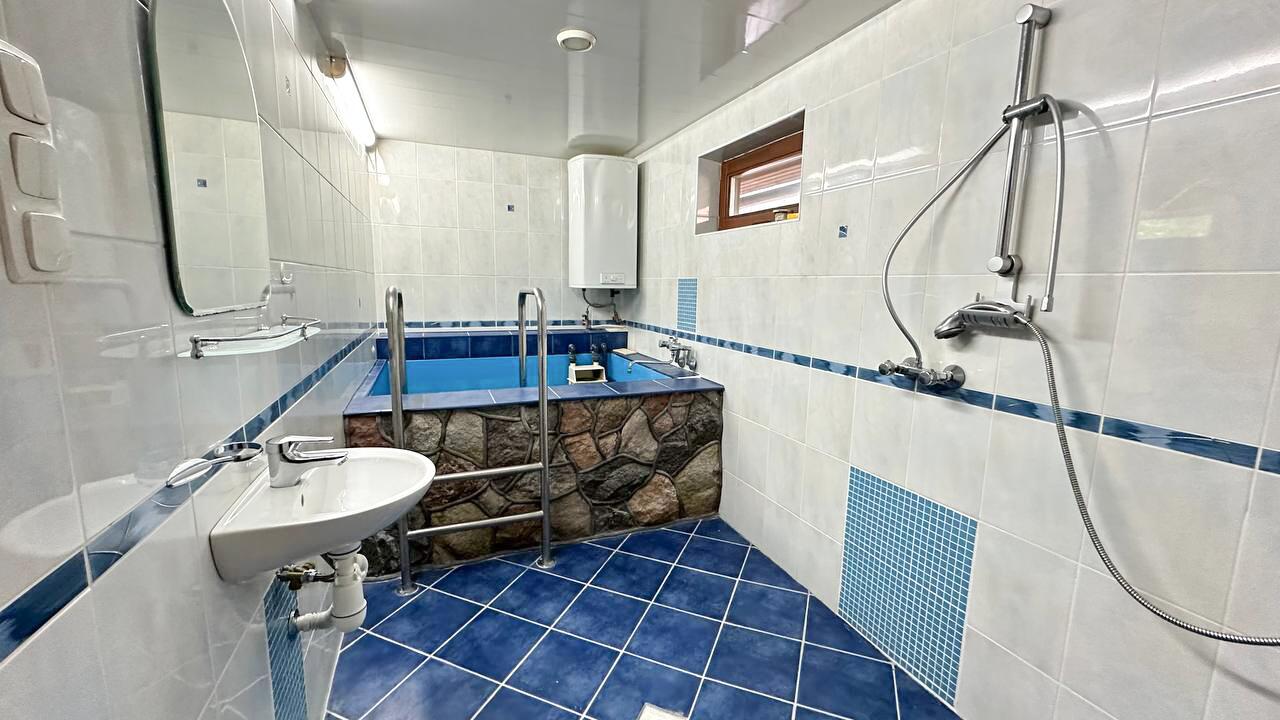 House 461 m² Minsk, Belarus