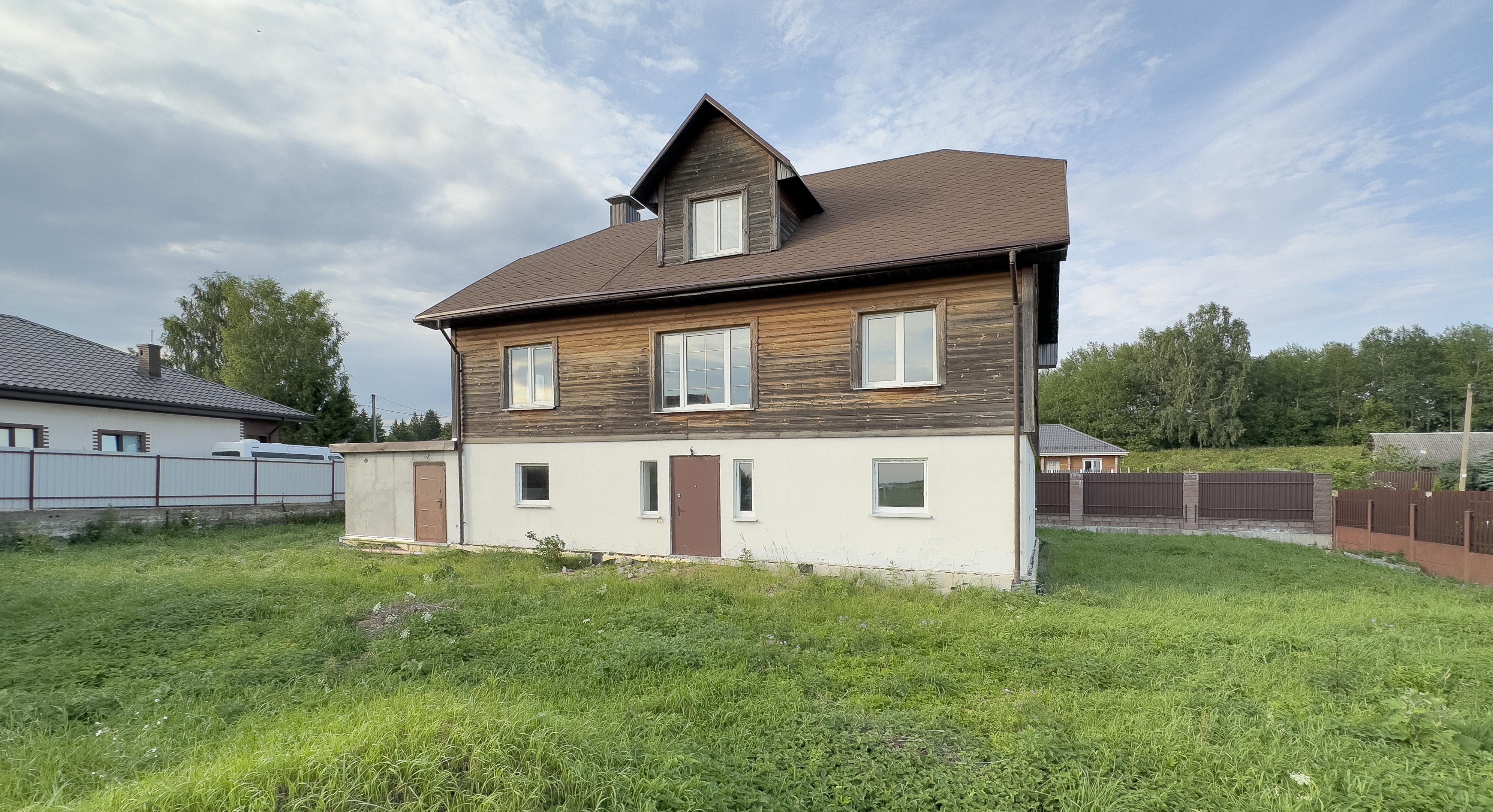 Cottage 280 m² Staroje Sialo, Belarus