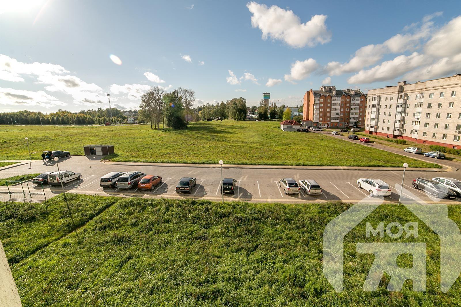 2 room apartment 54 m² Maladzyechna, Belarus