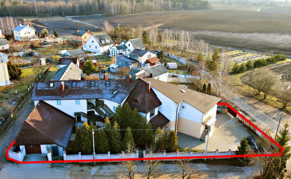 Commercial property 1 255 m² in Papiarnianski sielski Saviet, Belarus