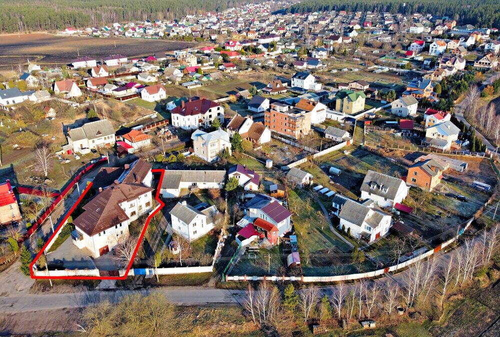 Commercial property 1 255 m² in Papiarnianski sielski Saviet, Belarus