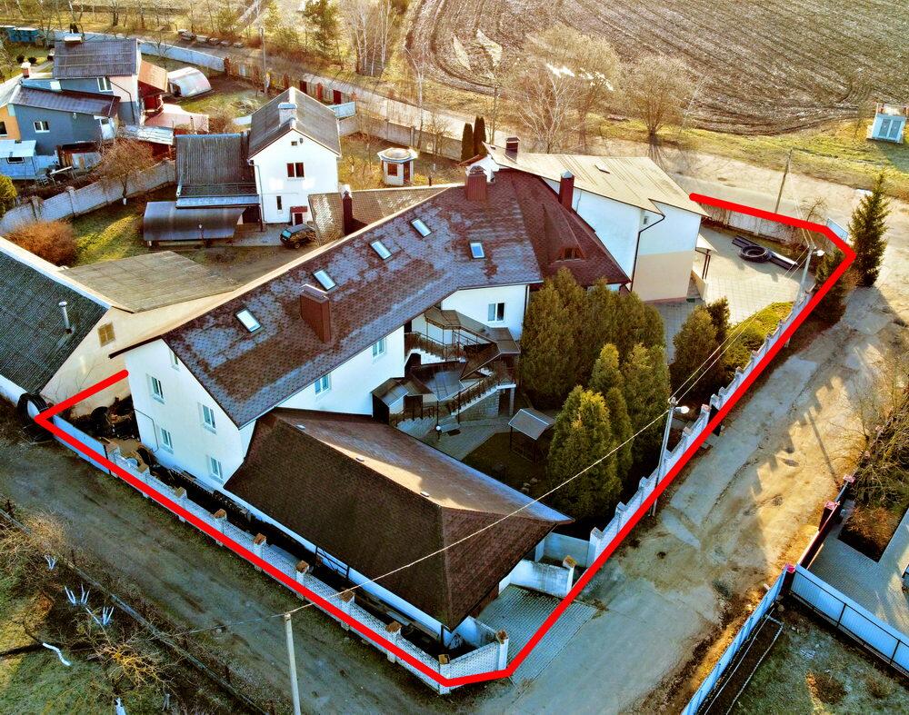 Commercial property 1 255 m² in Papiarnianski sielski Saviet, Belarus