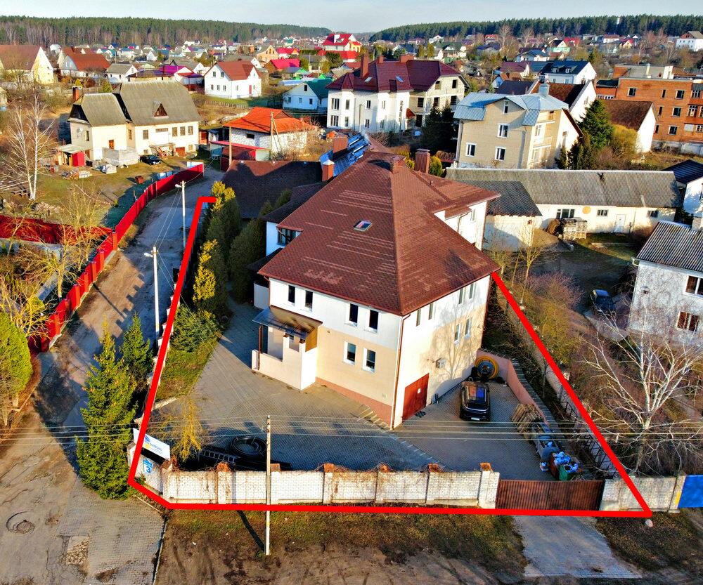 Commercial property 1 255 m² in Papiarnianski sielski Saviet, Belarus