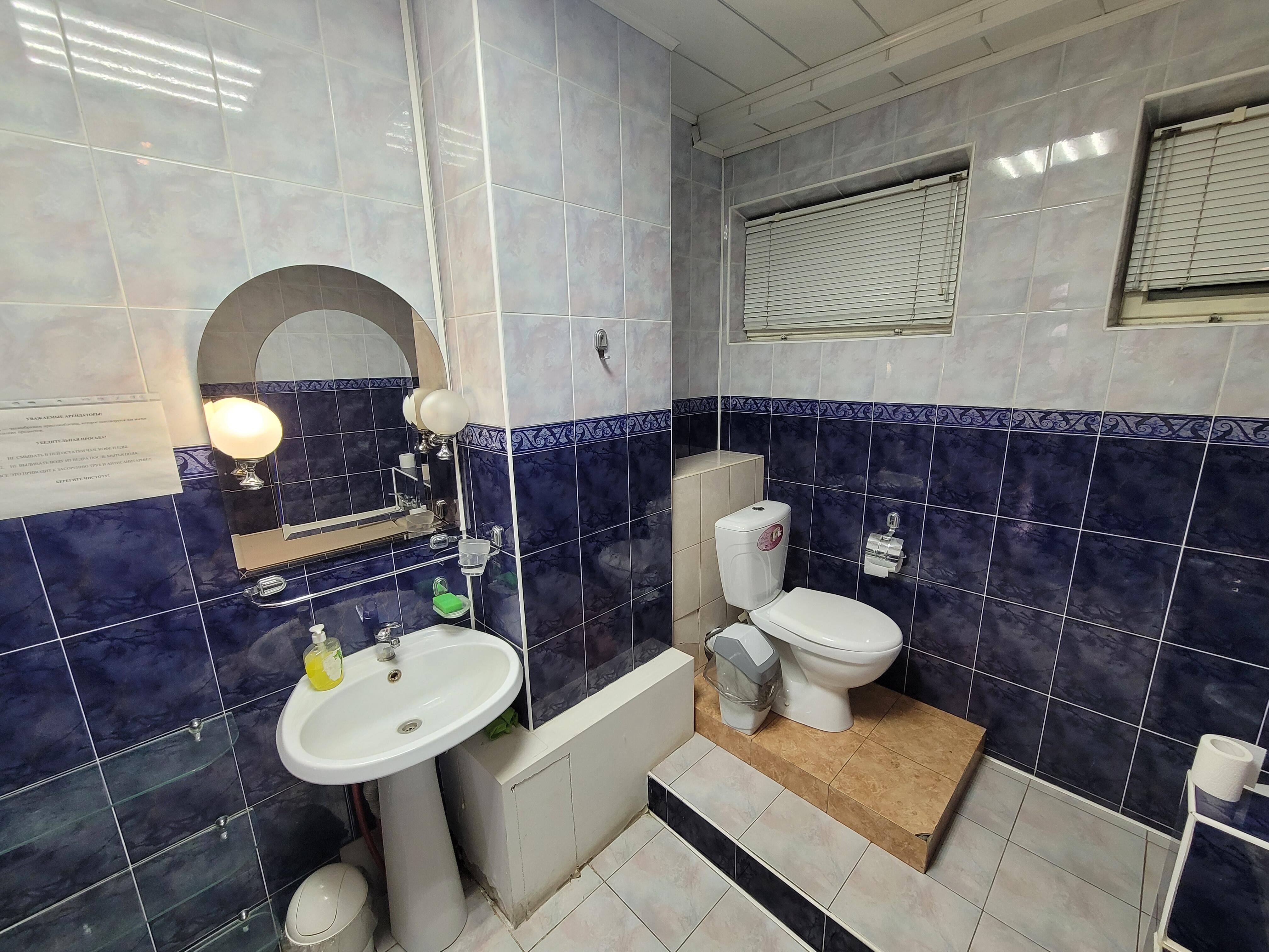 Commercial property 1 255 m² in Papiarnianski sielski Saviet, Belarus