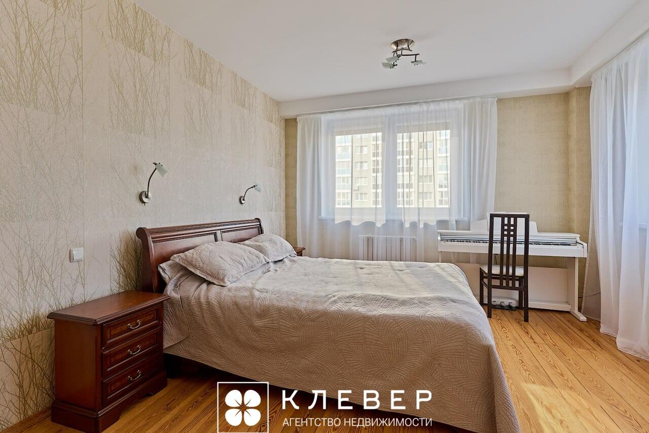  93.1м.кв., комнат 3, г. Минск (Богдановича ул., 130)