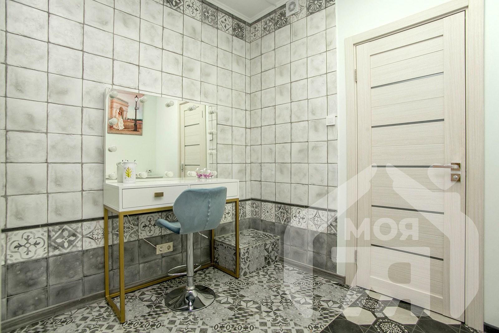 Cottage 913 m² Astravyets, Belarus