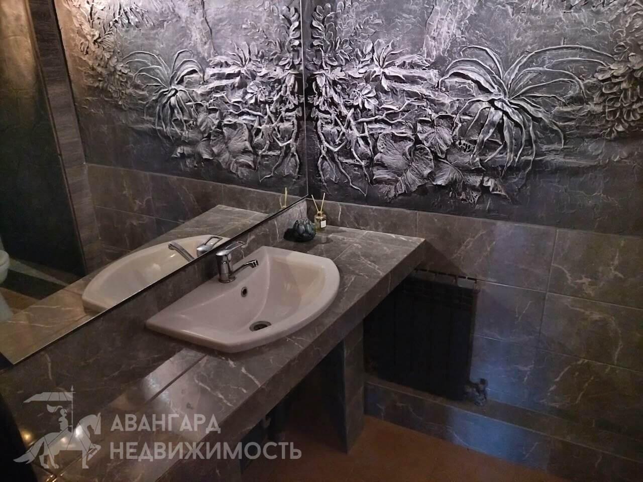 Commercial property 342 m² in Barysaw, Belarus