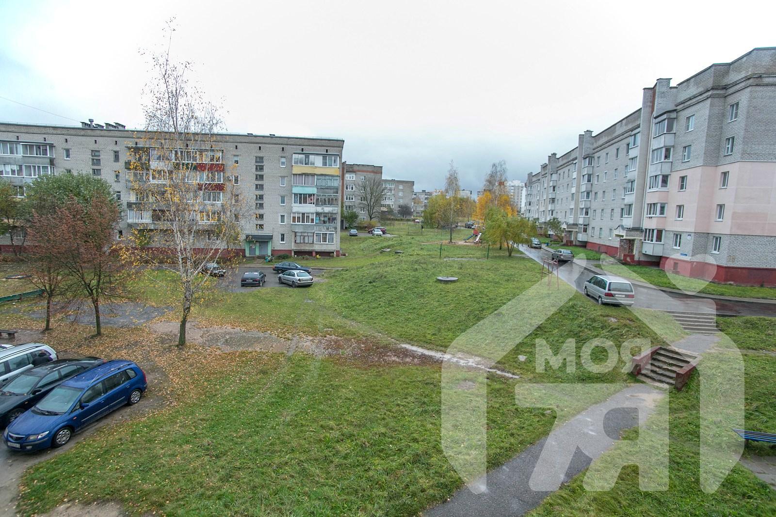 1 room apartment 39 m² Maladzyechna, Belarus