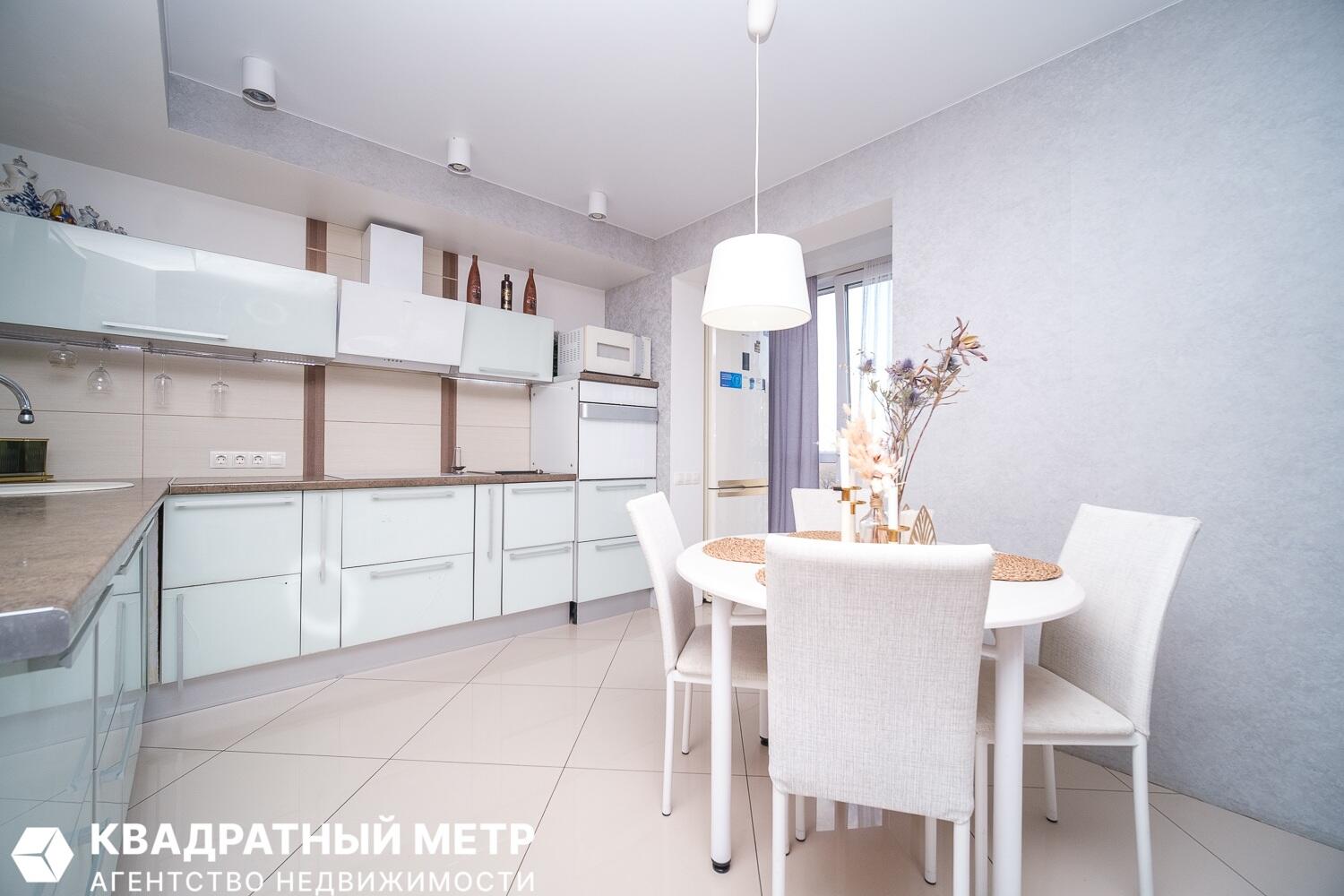 Квартира 2 комнаты 48 м² Минск, Беларусь