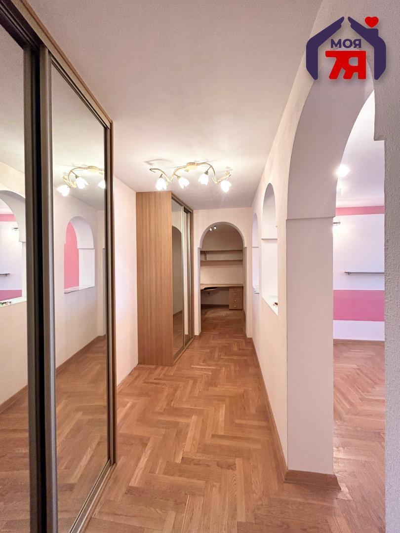 Квартира 3 комнаты 77 м² Солигорск, Беларусь