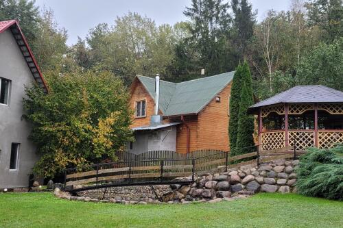 Коттедж, Ратомка (фото 14)