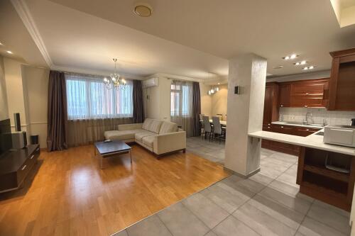 4-комнатная квартира, Минск (фото 0)