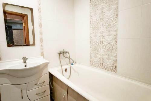 2-комнатная квартира, Гомель (фото 10)