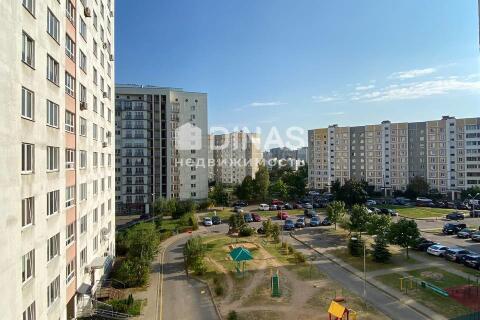 Аренда 3-комнатной квартиры, Независимости 170