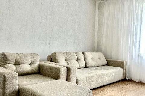 Аренда 3-комнатной квартиры, Камайская 12